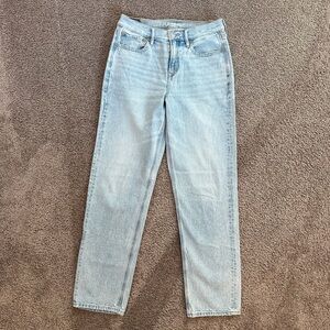 American Eagle 90s Straight Light Wash Jeans